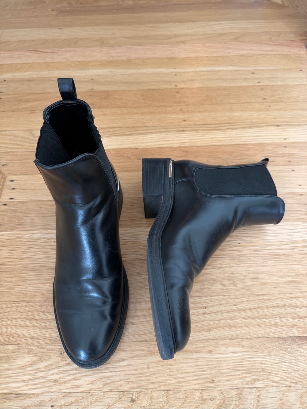 Zara Black Chelsea Ankle Boots with Low Block Heel
